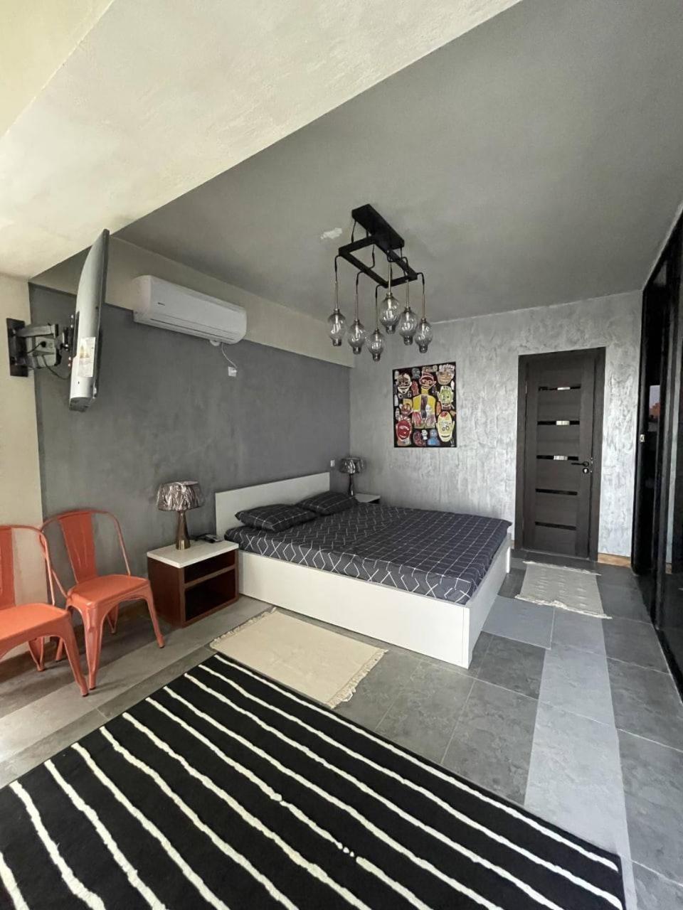 טשקנט Local Hotel מראה חיצוני תמונה