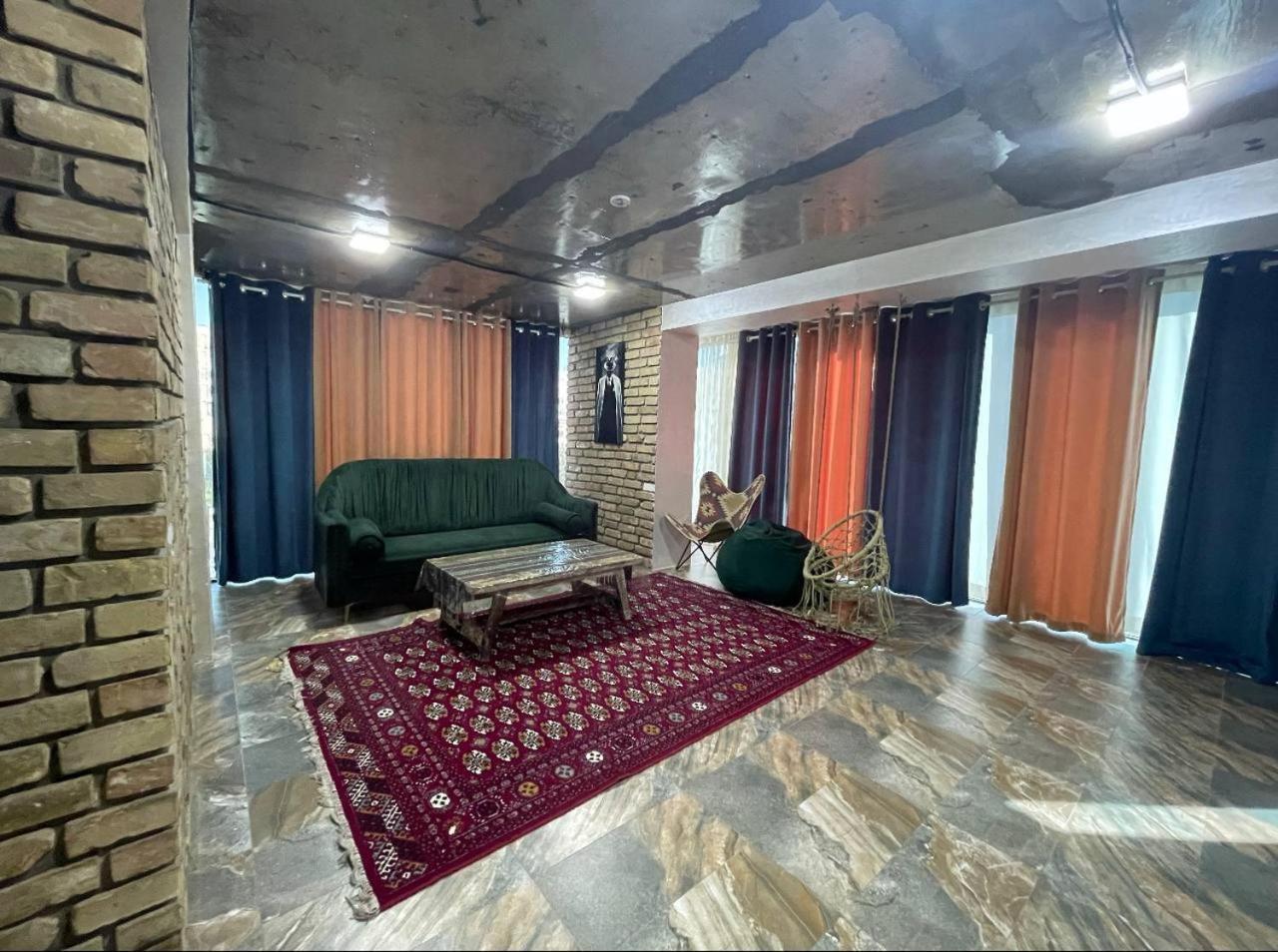 טשקנט Local Hotel מראה חיצוני תמונה
